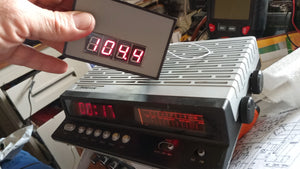 Traqueur de fréquence RADIO FM à affichage LED